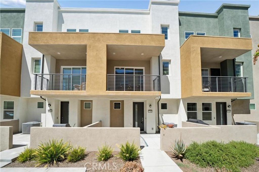 27060 Deer Way, Valencia (santa Clarita), CA 91381