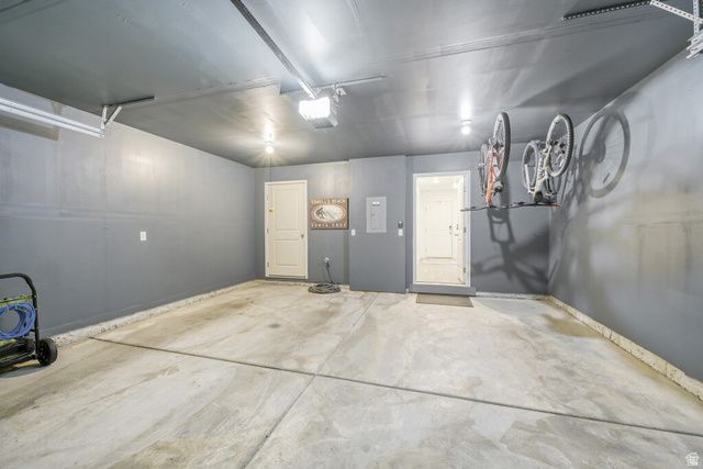 978 E DRIFTER LN, Saratoga Springs, UT 84045