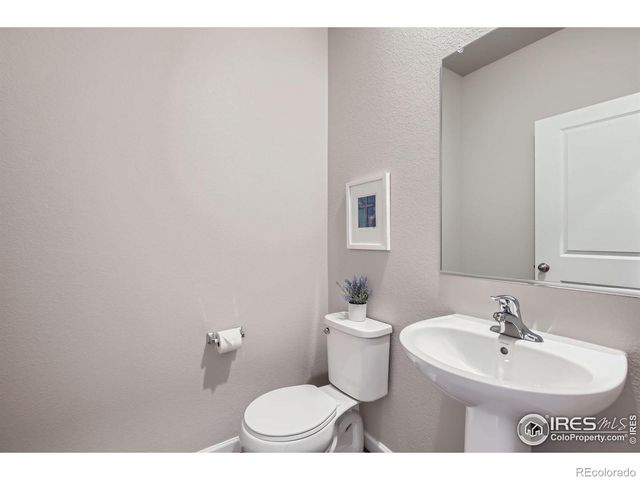 141 Robin Road, Johnstown, CO 80534