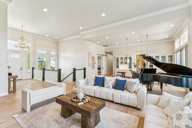 4250 W Sugarberry Ct, Eagle, ID 83616