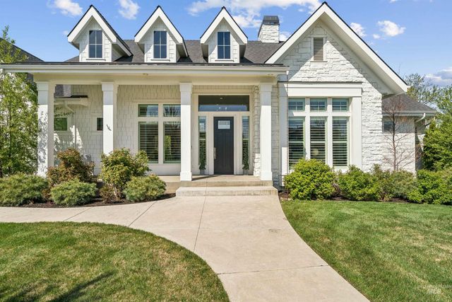 4250 W Sugarberry Ct, Eagle, ID 83616