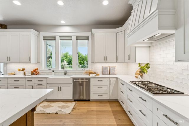 4250 W Sugarberry Ct, Eagle, ID 83616