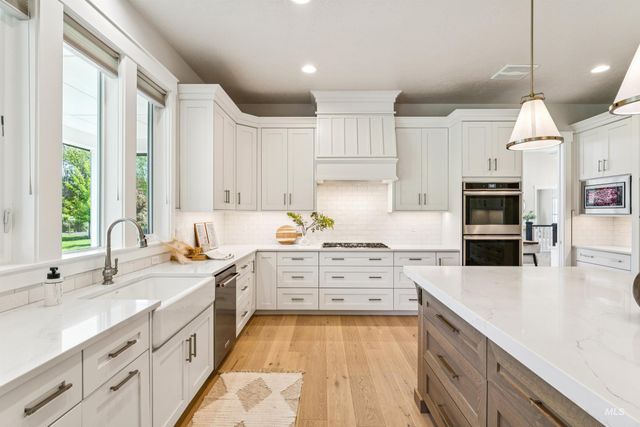4250 W Sugarberry Ct, Eagle, ID 83616