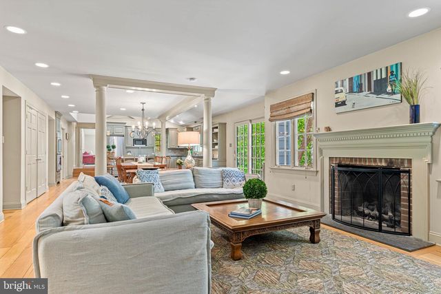 471 BISHOP HOLLOW RD, Newtown Square, PA 19073
