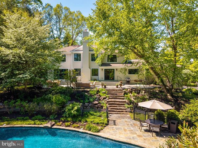 471 BISHOP HOLLOW RD, Newtown Square, PA 19073
