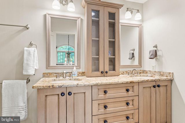 471 BISHOP HOLLOW RD, Newtown Square, PA 19073