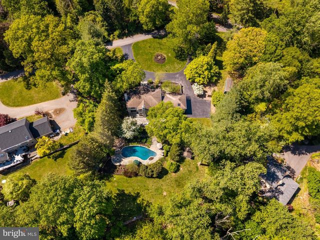 471 BISHOP HOLLOW RD, Newtown Square, PA 19073