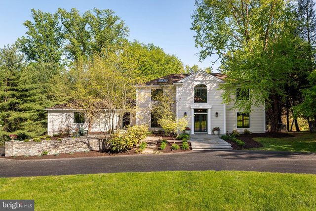 471 BISHOP HOLLOW RD, Newtown Square, PA 19073