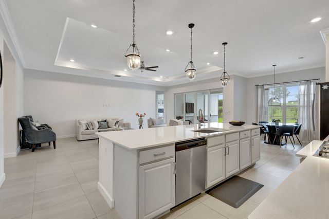 870 Hookline Circle, The Acreage, FL 33470