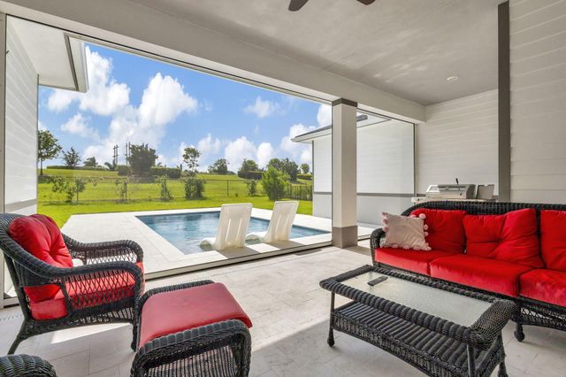 870 Hookline Circle, The Acreage, FL 33470