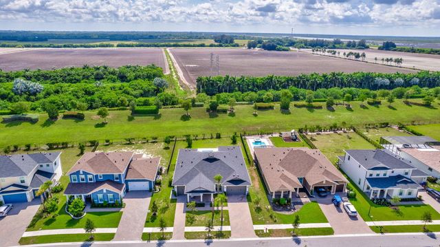 870 Hookline Circle, The Acreage, FL 33470