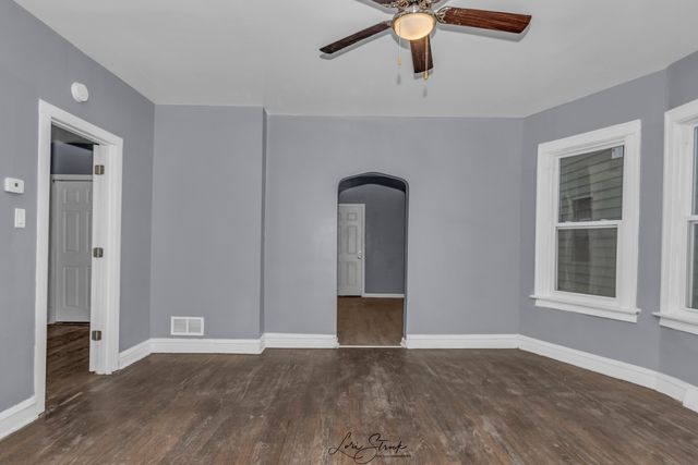 104 W 110th Place, Chicago, IL 60628