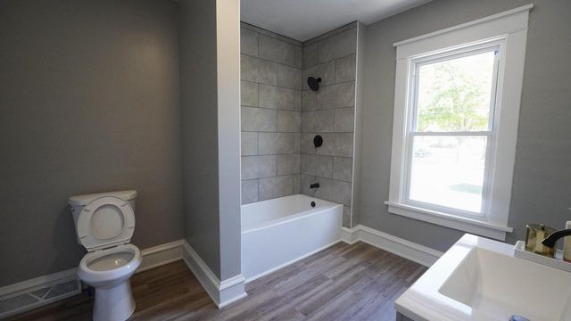 4276 N 50th STREET, Milwaukee, WI 53216