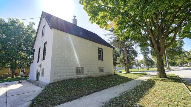 4276 N 50th STREET, Milwaukee, WI 53216