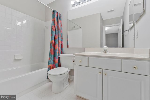 2906 FAIRFAX METRO LN, Vienna, VA 22181