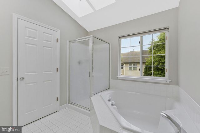 2906 FAIRFAX METRO LN, Vienna, VA 22181