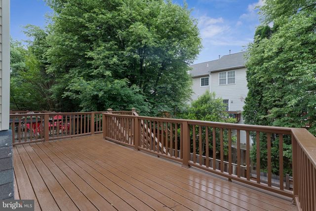2906 FAIRFAX METRO LN, Vienna, VA 22181