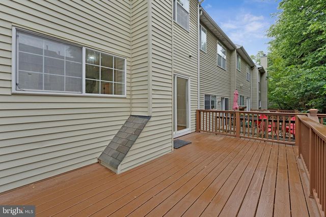 2906 FAIRFAX METRO LN, Vienna, VA 22181