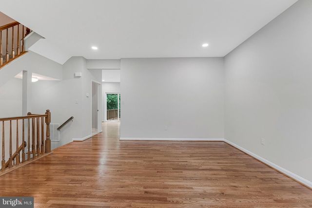 2906 FAIRFAX METRO LN, Vienna, VA 22181