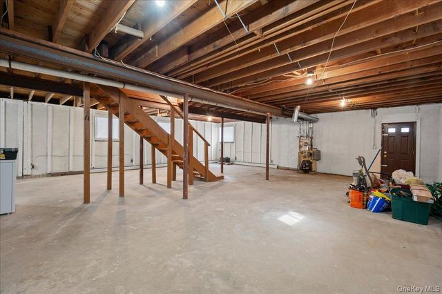 136 Bushey Avenue, Yonkers, NY 10710