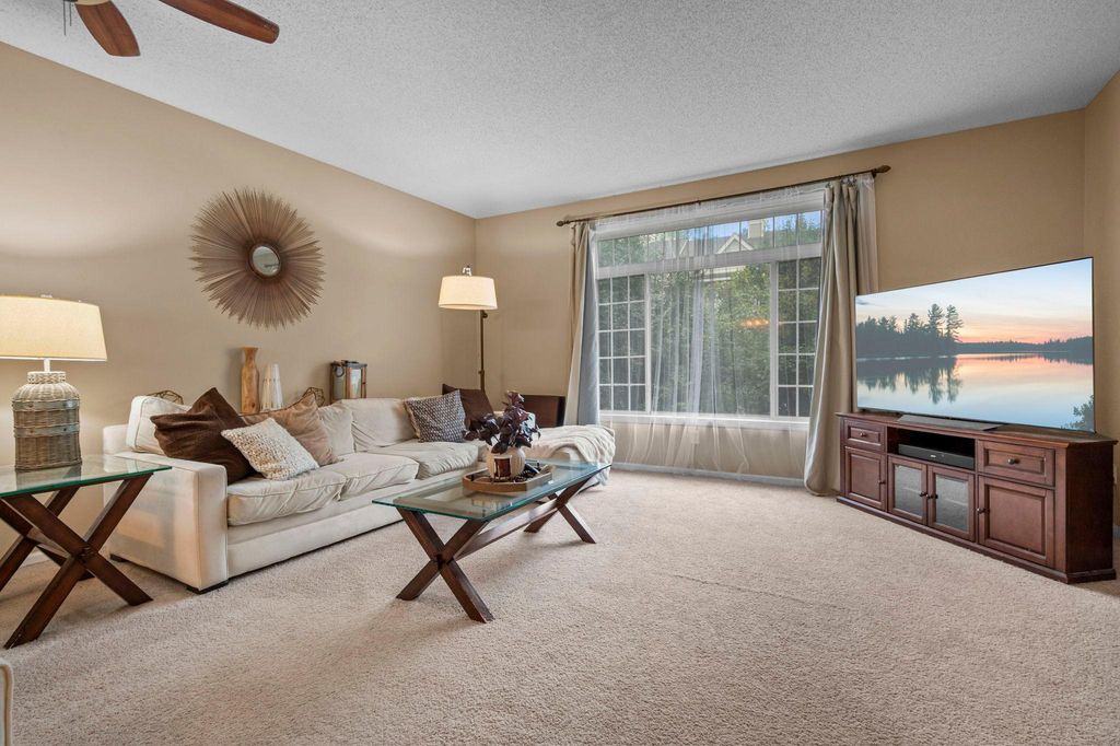 8796 Brunswick Path 2401, Inver Grove Heights, MN 55076 — exterior