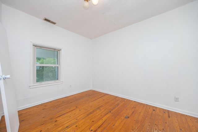 1371 Clintonville Road, Paris, KY 40361