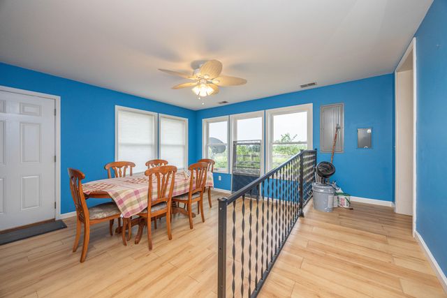 1371 Clintonville Road, Paris, KY 40361