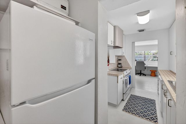 1720 SW 14th Street, Fort Lauderdale, FL 33312