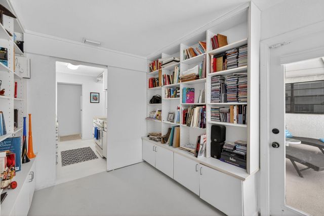 1720 SW 14th Street, Fort Lauderdale, FL 33312