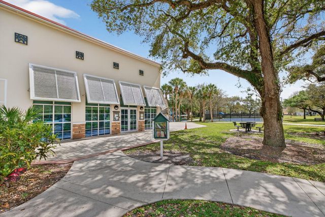 1720 SW 14th Street, Fort Lauderdale, FL 33312