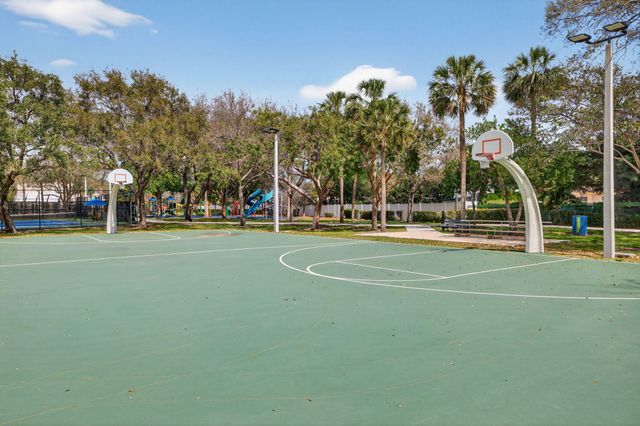 1720 SW 14th Street, Fort Lauderdale, FL 33312