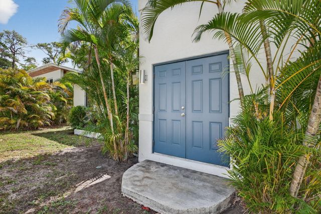 1720 SW 14th Street, Fort Lauderdale, FL 33312
