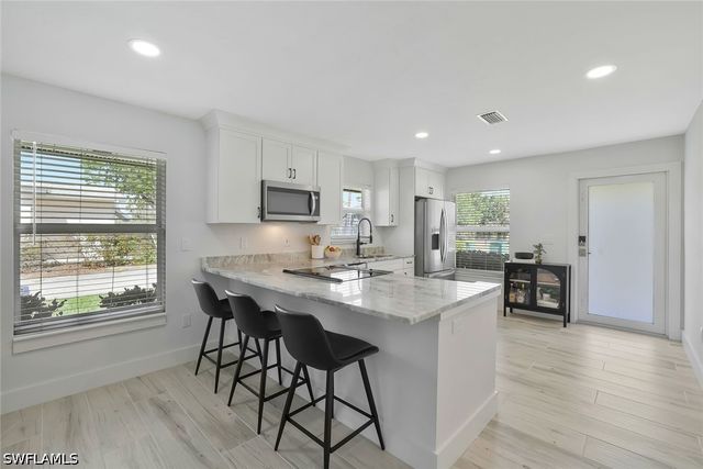 2710 Arbutus ST B1, Naples, FL 34112
