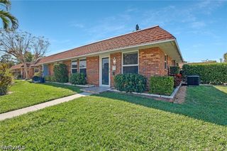 2710 Arbutus ST B1, Naples, FL 34112