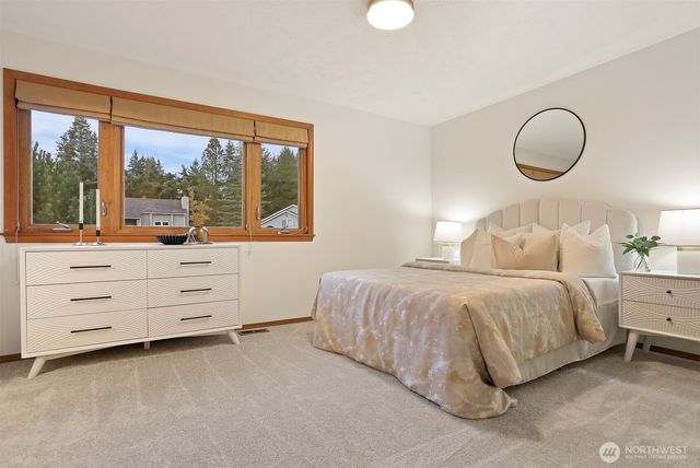 5518 168th Place SW, Lynnwood, WA 98037