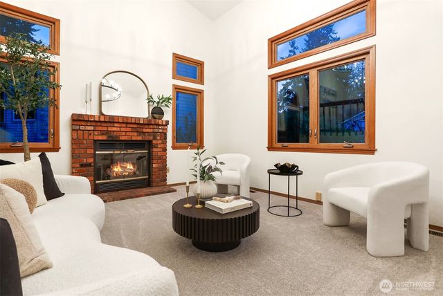 5518 168th Place SW, Lynnwood, WA 98037