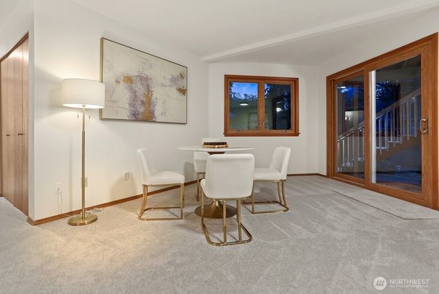 5518 168th Place SW, Lynnwood, WA 98037