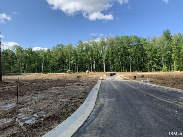 1200 Horseshoe Bend Drive, Evansville, IN 47725