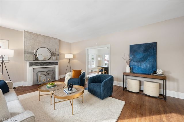 165 Oak Knoll Avenue NE, Warren, OH 44483