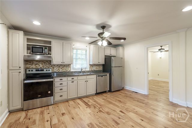 248 W River Bend Drive, Eatonton, GA 31024