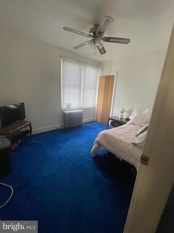 242 BURMONT RD, Drexel Hill, PA 19026