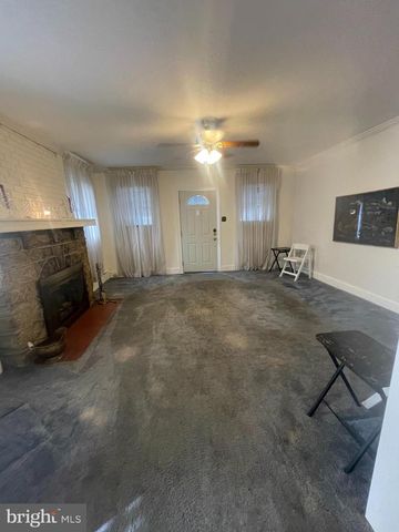 242 BURMONT RD, Drexel Hill, PA 19026