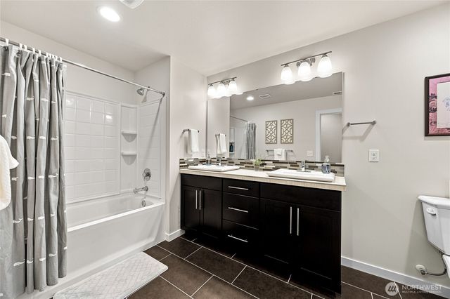 12812 175th Avenue SE, Snohomish, WA 98290