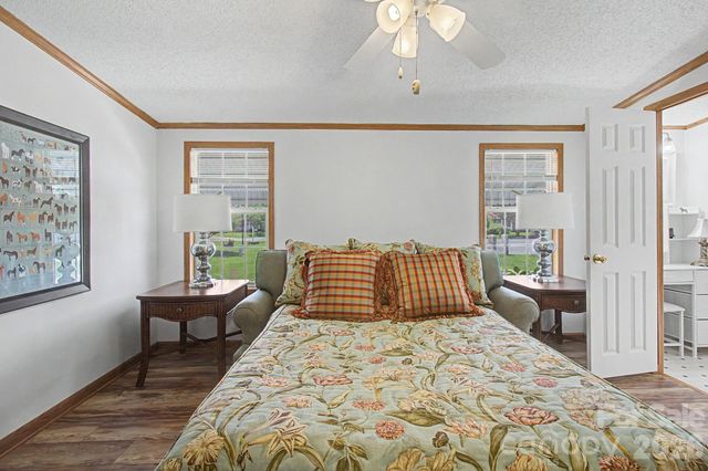 204 Red Birch Court, Hendersonville, NC 28739
