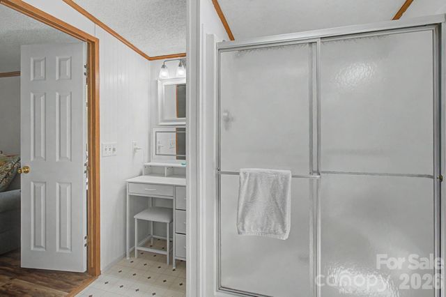 204 Red Birch Court, Hendersonville, NC 28739