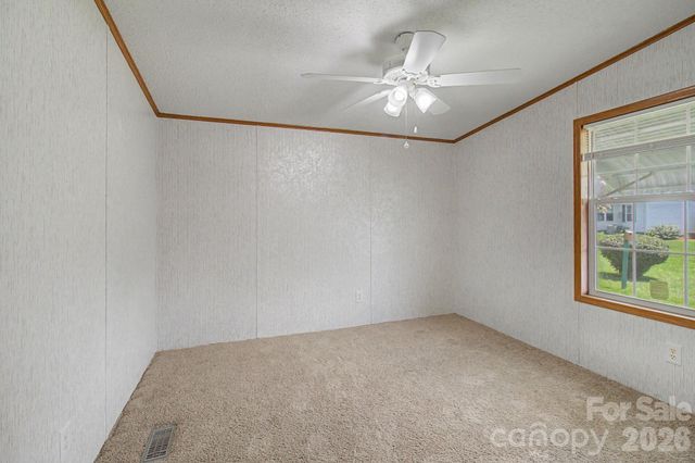 204 Red Birch Court, Hendersonville, NC 28739