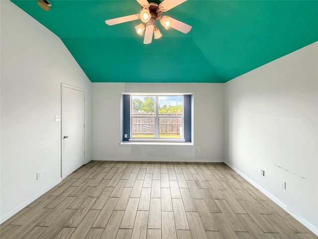 10311 Mills Point Drive, Houston, TX 77070