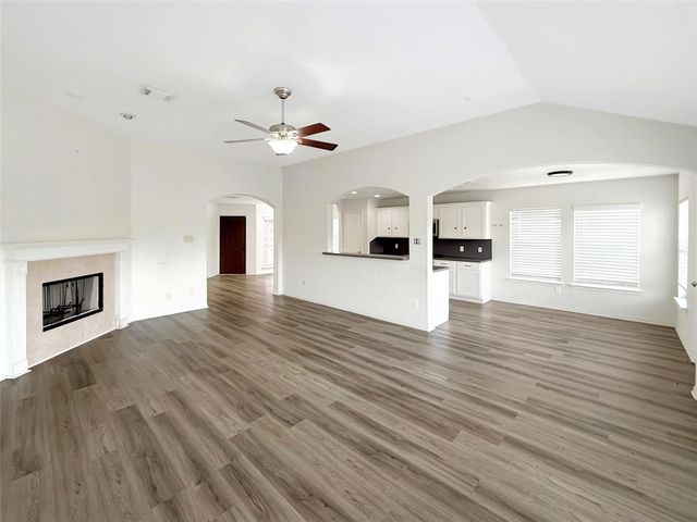 10311 Mills Point Drive, Houston, TX 77070