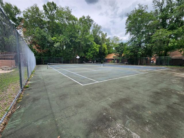823 SW 58TH TERRACE, Gainesville, FL 32607