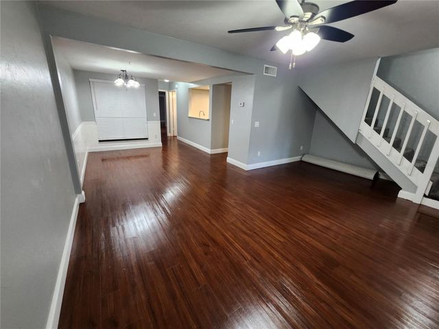 823 SW 58TH TERRACE, Gainesville, FL 32607